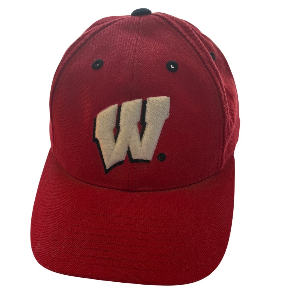 Logo Athletic Wisconsin Badgers Red Snapback Vintage NCAA W Logo‎ Cap Mens OSFA